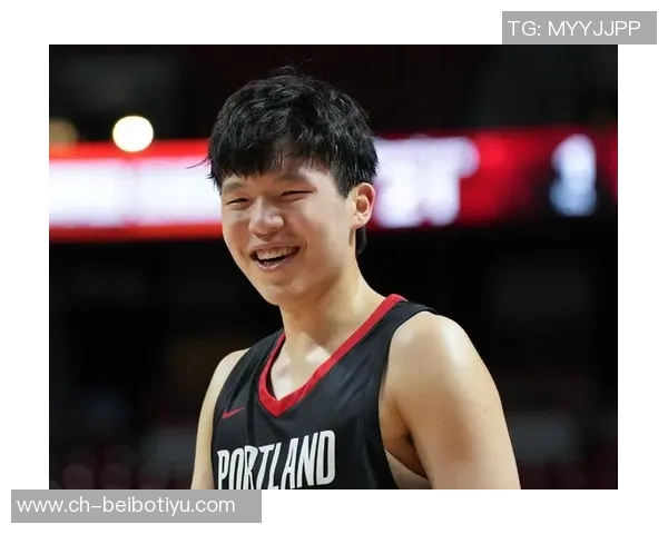 杨瀚森谈季前赛中锋对位体验与夏季联赛的显著差异 杨瀚森谈季前赛中锋对位体验与夏季联赛的显著差异