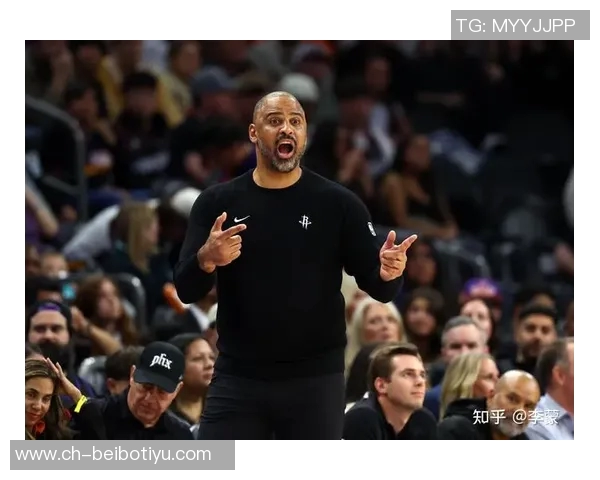 乌度卡强调KD身边球员配置应令对手忌惮包夹策略 乌度卡强调KD身边球员配置应令对手忌惮包夹策略